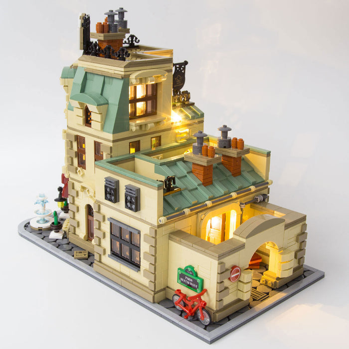 MOC-160521 Restaurants in Paris with Lights Modular Small Particles Building Blocks Set (3104PCS) enginediyshop