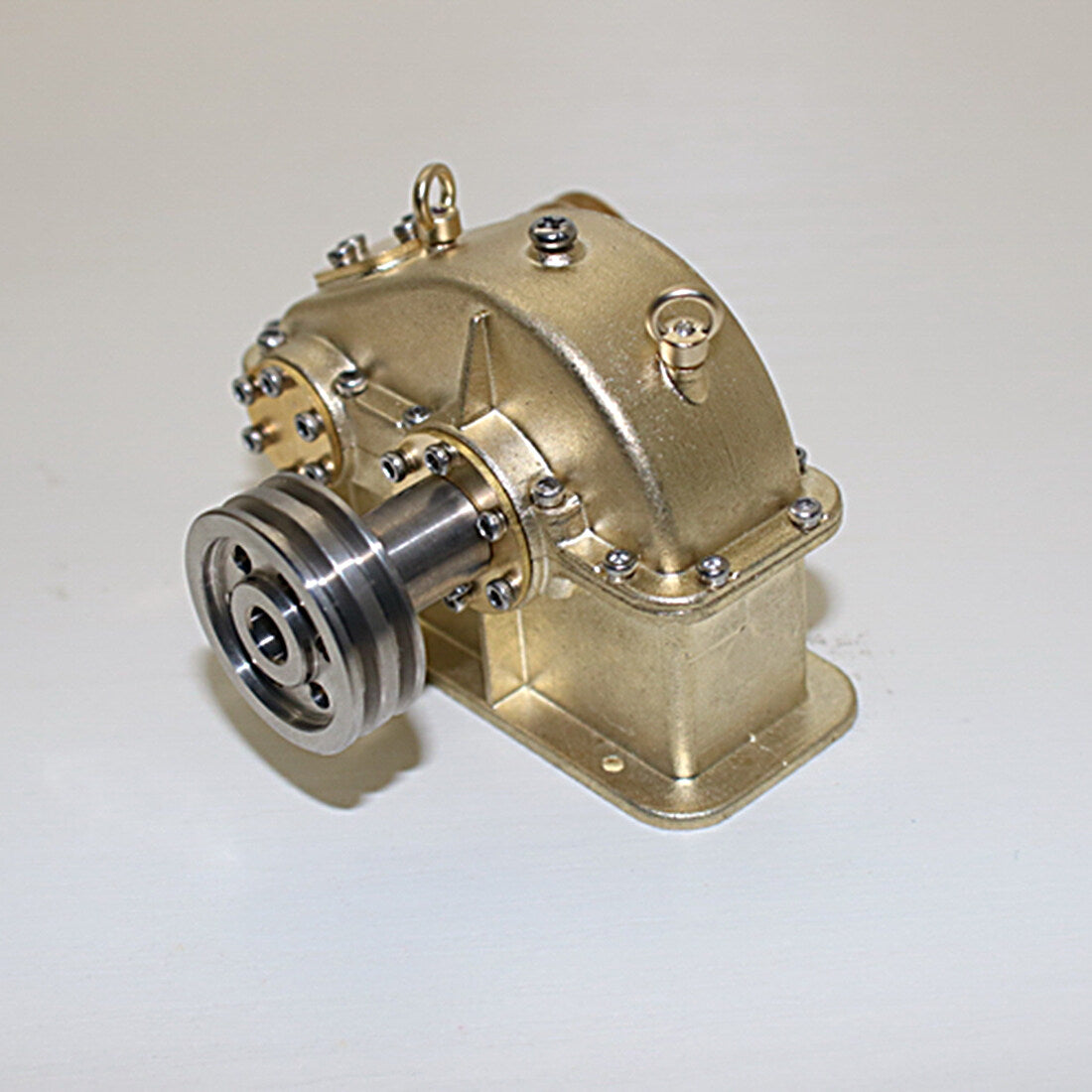 Miniatur-Getriebemotor aus Messing für Dampfmaschinen und Verbrennungsmotoren 2