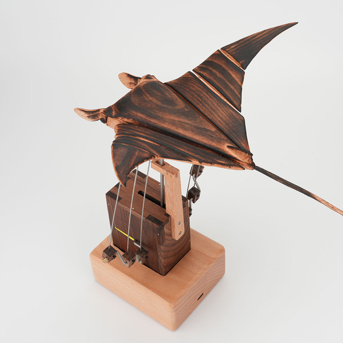 Wooden Manta Bionic Marine Biological Dynamic Model, Desktop Relaxation Decor