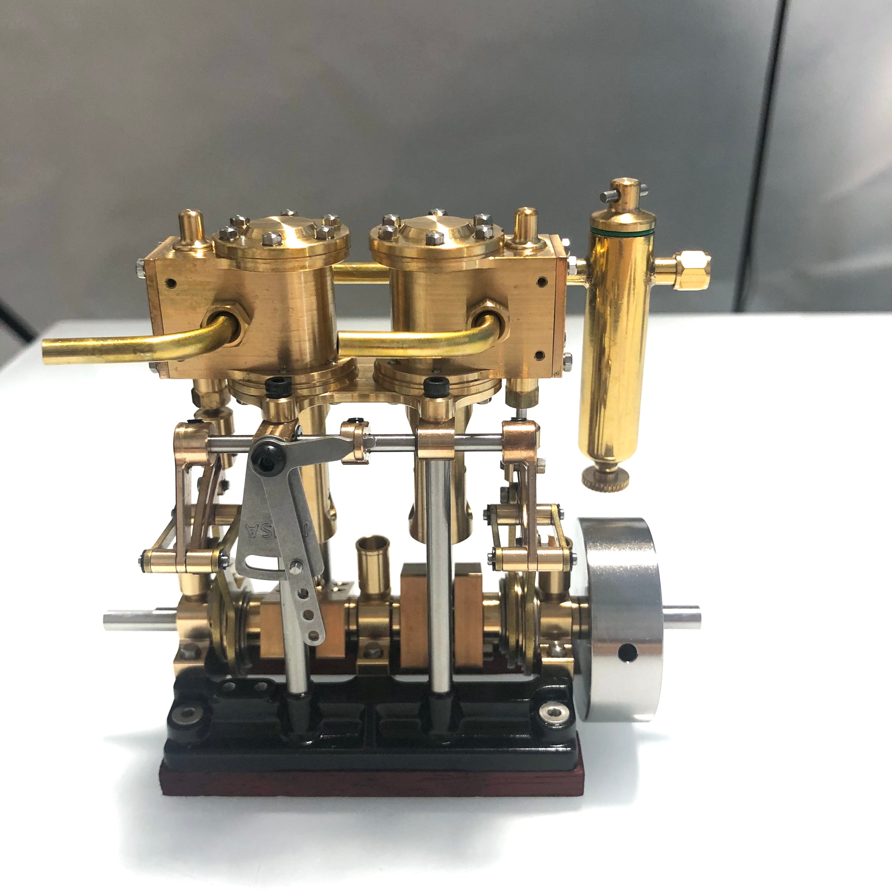 KACIO LS2-13S Vertical Two-cylinder Marine Engine  Steam Engine Model with Oil Cup Support Forward and Reverse Rotation enginediyshop